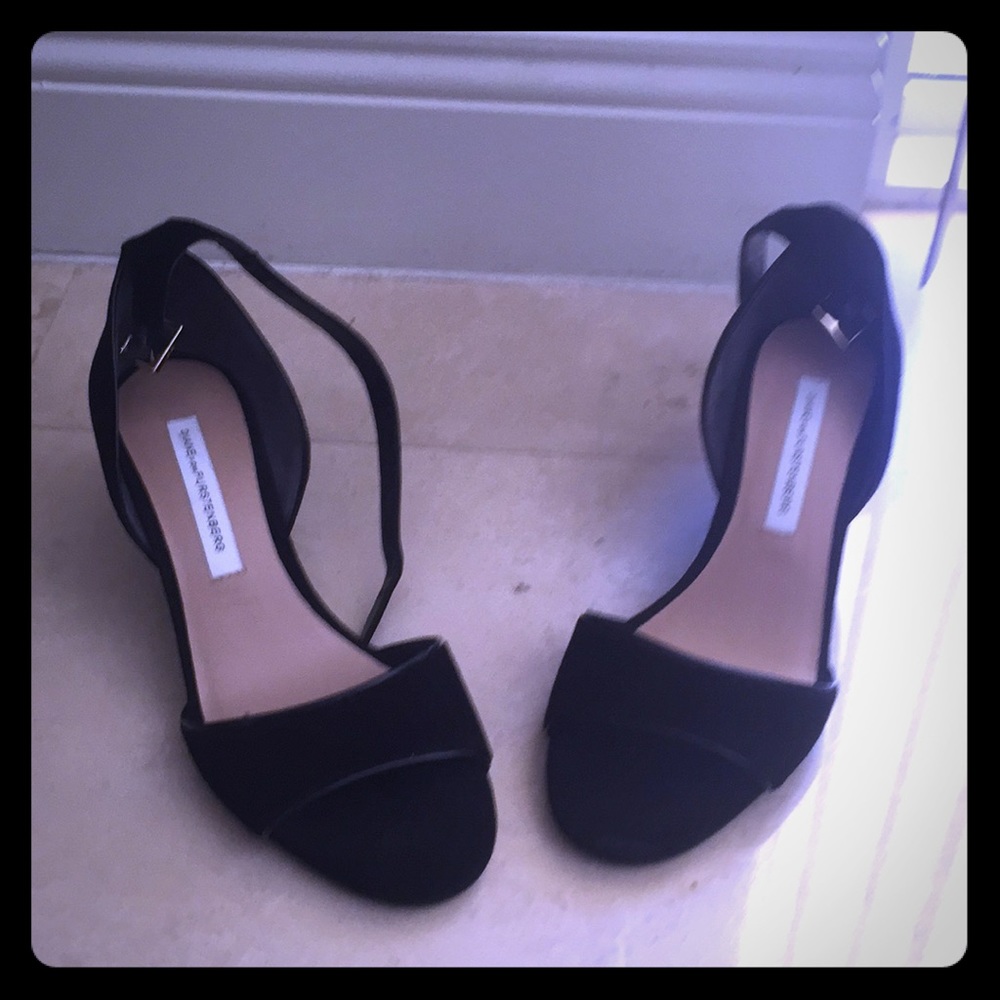 Diane Von Furstenberg Suede Wedge